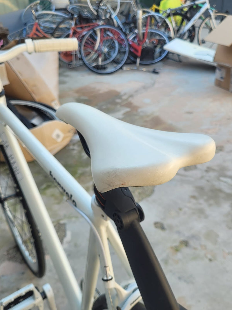 Carica immagine in Galleria Viewer, BONVELO FIXIE BIKE IN ALLUMINIO BIANCO TAGLIA 50 USATO IN CONTO-VENDITA