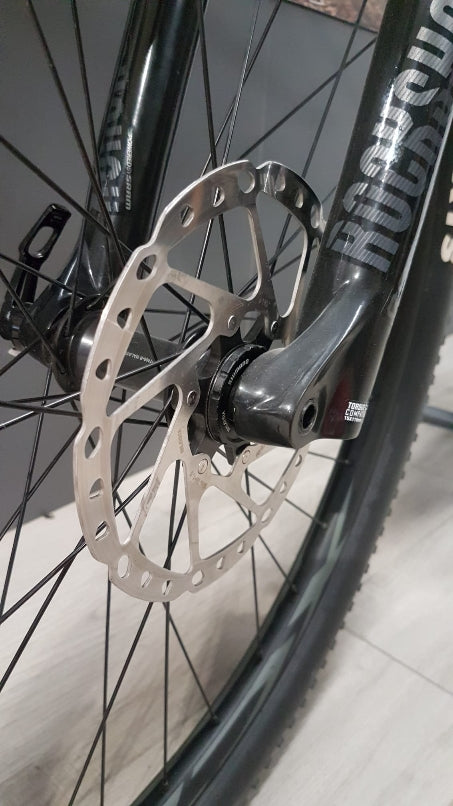 Load image into Gallery viewer, GIANT XTC ADVANCED 2M 2023 USED