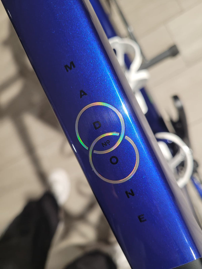 Load image into Gallery viewer, TREK MADONE SL 5 GEN 8 taglia M/L BIKEFORWIN EDITION PROMO