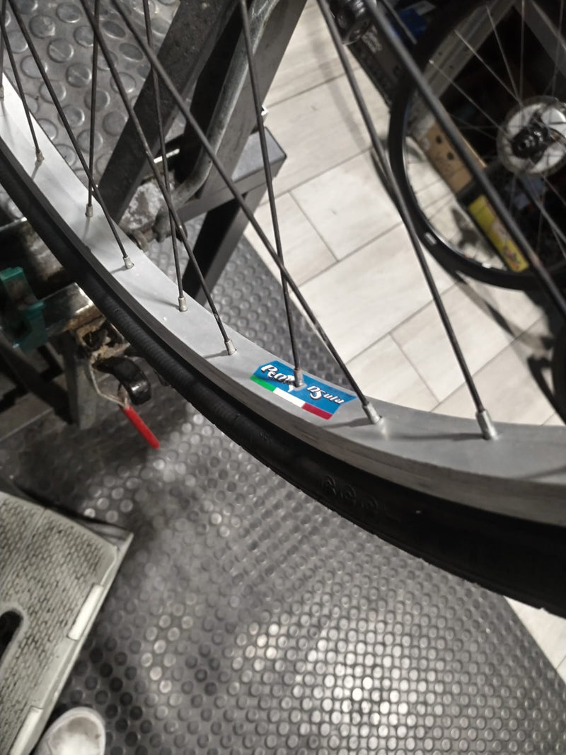 Carica immagine in Galleria Viewer, BICI CICLO SPORT OLANDA CITY TREKKING 26"X1.50 TAGLIA S ARGENTO-ROSA USATO-REVISIONATO