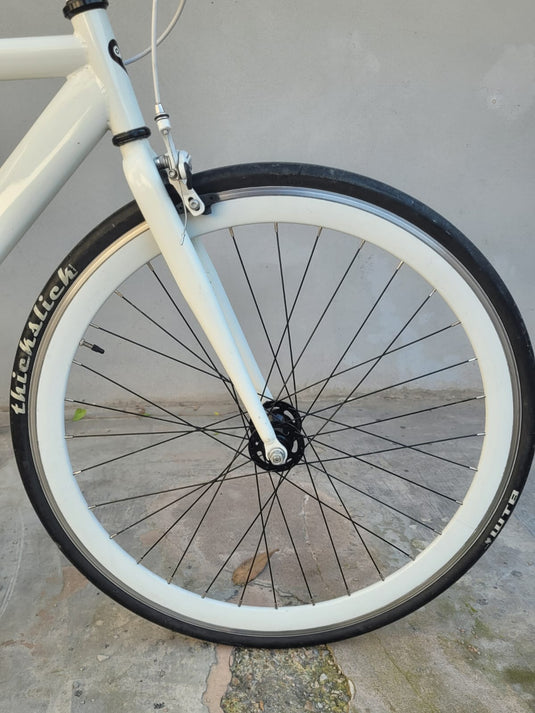 BONVELO FIXIE BIKE IN ALLUMINIO BIANCO TAGLIA 50 USATO IN CONTO-VENDITA