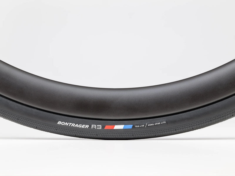 Carica immagine in Galleria Viewer, Pneumatico strada Bontrager R3 Hard-Case Lite
