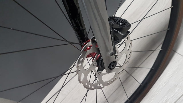 Load image into Gallery viewer, TREK DOMANE SL5 MK IV TAGLIA 52 CONTO-VENDITA
