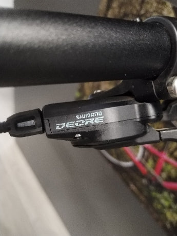 Carica immagine in Galleria Viewer, TREK PROCALIBER 6 M-L GRIGIO-NERO 2023 USATO-REVISIONATO
