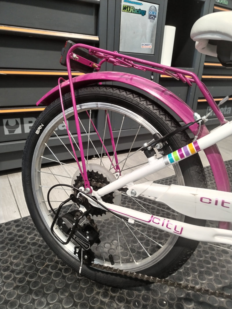 Load image into Gallery viewer, BICI BIMBA 20&quot; BIANCO-FUXIA 1X6 SPEED USATO REVISIONATO
