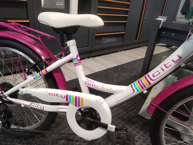 Load image into Gallery viewer, BICI BIMBA 20&quot; BIANCO-FUXIA 1X6 SPEED USATO REVISIONATO
