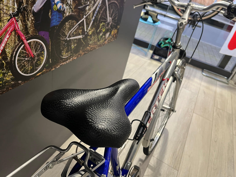 Carica immagine in Galleria Viewer, VERTEK FREE LAND BICI UOMO 28&quot; ARGENTO, BLU CONTO-VENDITA
