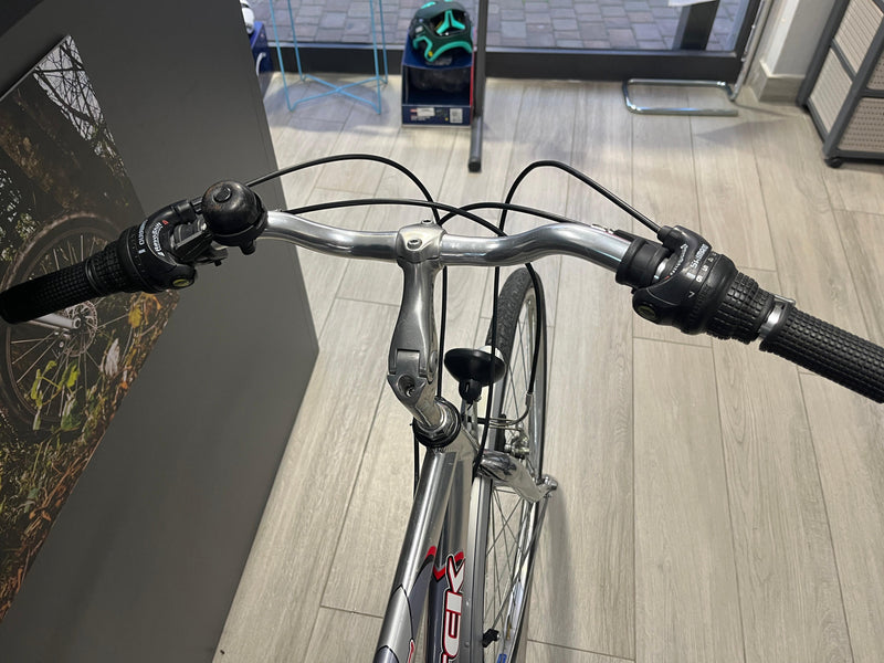 Carica immagine in Galleria Viewer, VERTEK FREE LAND BICI UOMO 28&quot; ARGENTO, BLU CONTO-VENDITA
