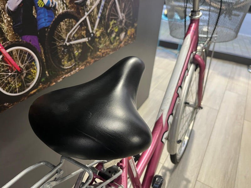 Carica immagine in Galleria Viewer, MAINO OCEAN CITY BIKE DONNA 28&quot; ROSA METALLIZZATO CONTO-VENDITA
