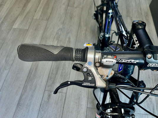 NSR MTB 26" TAGLIA S NERO BLU CONTO-VENDITA