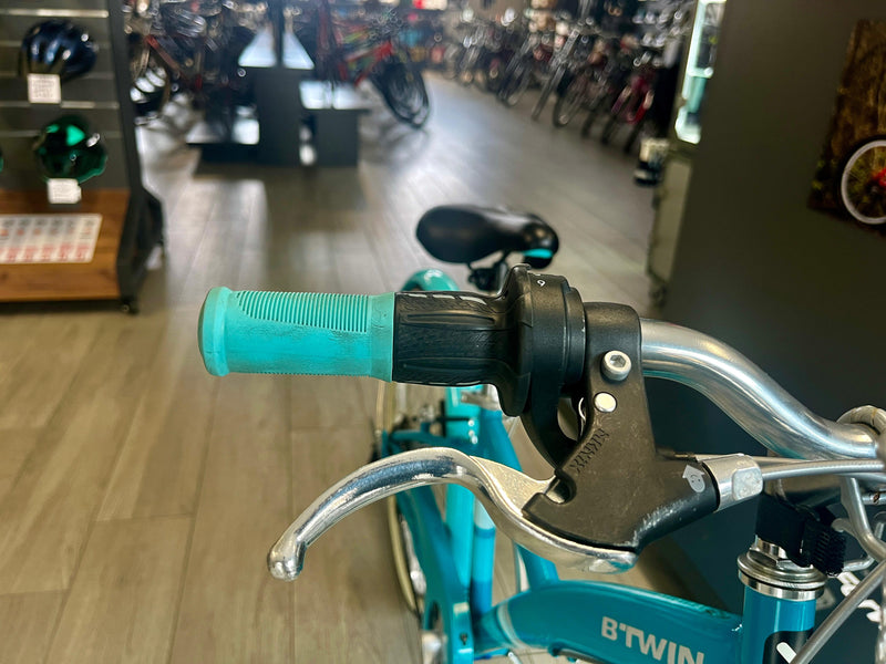 Carica immagine in Galleria Viewer, BITWIN ORIGINAL 500 BICI BAMBINA 24&quot; AZZURRO
