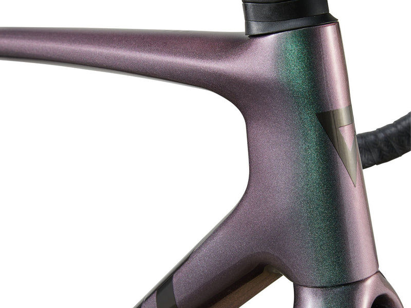 Load image into Gallery viewer, Giant TCR Advanced Pro 1 Disc-Di2 Dark Iridescent
