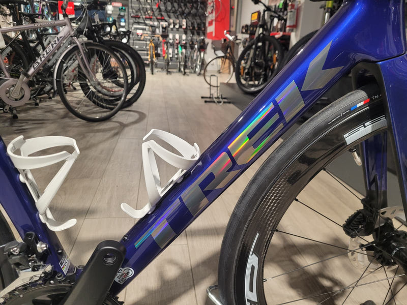 Load image into Gallery viewer, TREK MADONE SL 5 GEN 8 taglia M/L BIKEFORWIN EDITION PROMO
