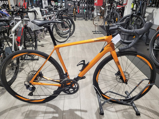 Cannondale Synapse Carbon taglia 54 arancio metallizzato CONTO-VENDITA