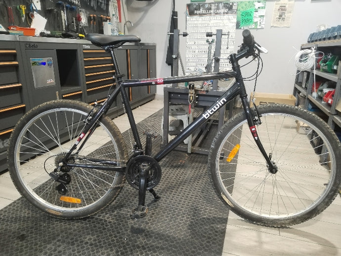 BTWIN ROCKRIDER 5.0 MTB NERO USATO-REVISIONATO