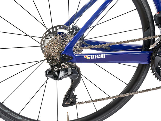 Cinelli Pressure ADR - gruppo Ultegra di2 12v - ruote Fulcrum Wind42 **DISPONIBILE SU ORDINAZIONE**