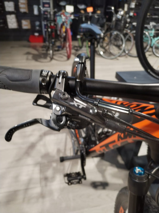 KTM MTB MYROON MASTER CARBON NERO-ARANCIO TAGLIA 43  USATO IN CONTO VENDITA