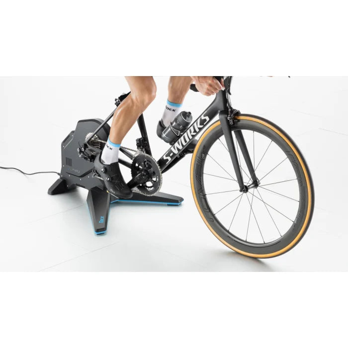 Carica immagine in Galleria Viewer, Tacx Flux S Smart Rullo Interattivo a Trasmissione Diretta
