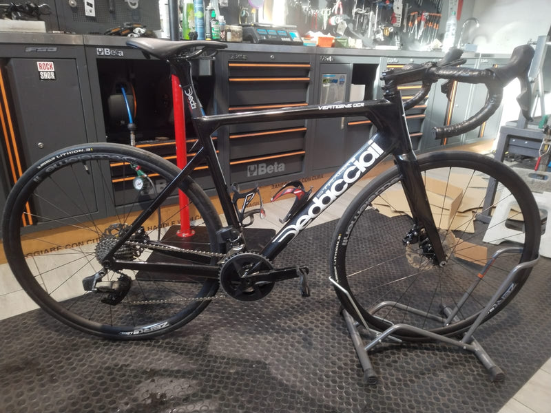 Carica immagine in Galleria Viewer, DEDACCIAI VERTIGINE OCR NERO METALLIZATO TAGLIA S USATO IN CONTO-VENDITA
